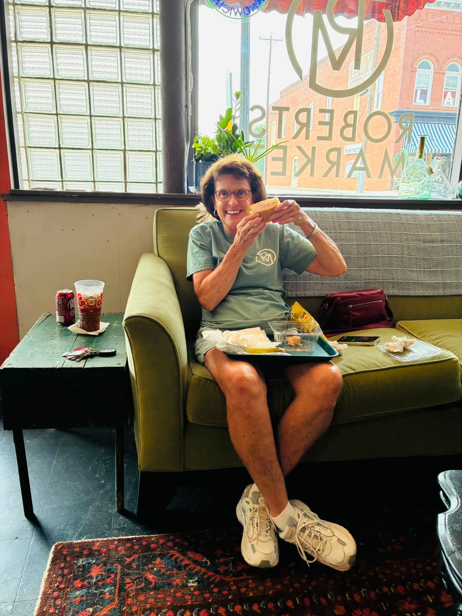 Loyal customer, friend, and Roberts Market greeter (and SO much more to those that know and love her)!💚 We hope you have a satisfying Saturday! Come see us!